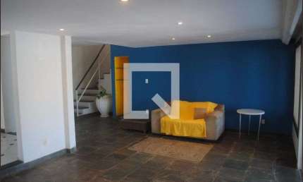 Casa para Aluguel - Piata, 5 Quartos,  550 m² - Salvador
