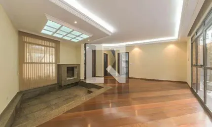Casa para Aluguel - Bosque da Saúde, 3 Quartos,  300 m² - São Paulo