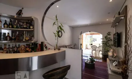 Casa para Aluguel - Sumaré, 3 Quartos,  210 m² - São Paulo