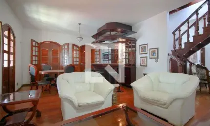 Casa para Aluguel - Mangabeiras, 5 Quartos,  500 m² - Belo Horizonte