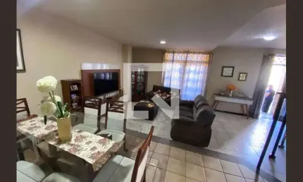 Casa para Aluguel - Taquara, 4 Quartos,  363 m² - Rio de Janeiro