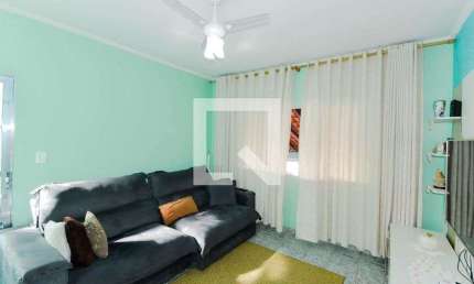 Casa para Aluguel - Taboão, 2 Quartos,  250 m² - Guarulhos