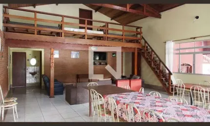Casa para Aluguel - Ermida, 3 Quartos,  980 m² - Jundiaí