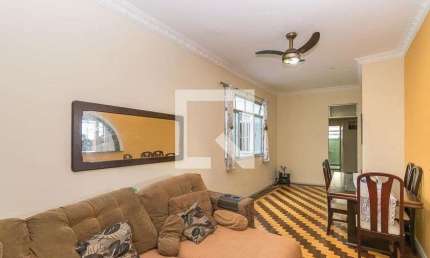 Casa para Aluguel - Ramos, 2 Quartos,  79 m² - Rio de Janeiro