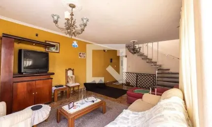 Casa para Aluguel - Vila Carrão, 4 Quartos,  225 m² - São Paulo