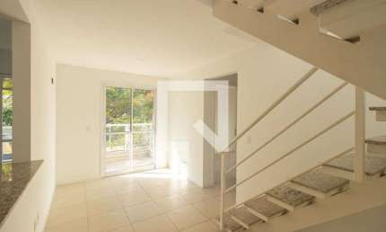 Cobertura para Aluguel - Guaratiba, 3 Quartos,  130 m² - Rio de Janeiro