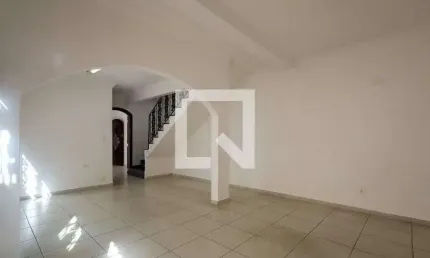 Casa para Aluguel - Água Branca, 5 Quartos,  200 m² - São Paulo