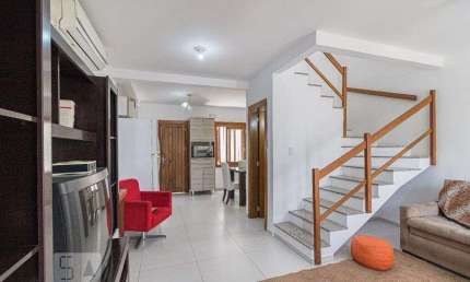 Casa para Aluguel - Jardim Itu-Sabará, 2 Quartos,  130 m² - Porto Alegre