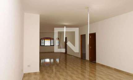 Casa para Aluguel - Jardim Robru, 4 Quartos,  270 m² - São Paulo