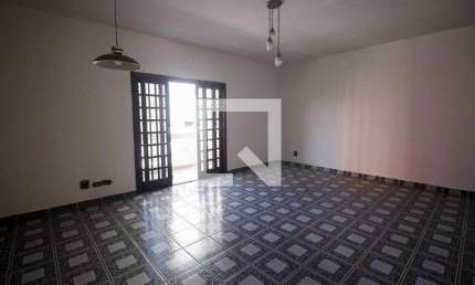 Casa para Aluguel - Jardim Monte Kemel, 3 Quartos,  250 m² - São Paulo