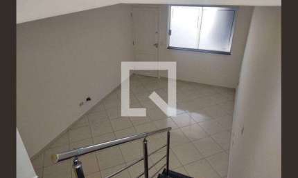 Casa para Aluguel - Jardim Éster Yolanda, 2 Quartos,  110 m² - São Paulo