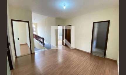 Casa para Aluguel - Palmeiras, 4 Quartos,  200 m² - Belo Horizonte