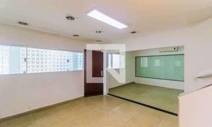 Casa para Aluguel - Santo Amaro , 16 Quartos,  371 m² - São Paulo