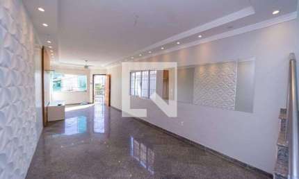 Casa para Aluguel - Cidade Patriarca, 3 Quartos,  225 m² - São Paulo