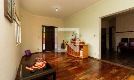 Casa para Aluguel - Vila Carrão, 5 Quartos,  650 m² - São Paulo