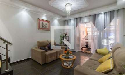 Casa para Aluguel - Gopoúva, 3 Quartos,  200 m² - Guarulhos