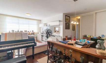 Apartamento para Aluguel - Pinheiros, 2 Quartos,  135 m² - São Paulo