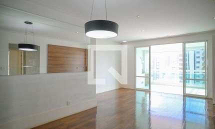 Apartamento para Aluguel - Aclimação, 3 Quartos,  157 m² - São Paulo