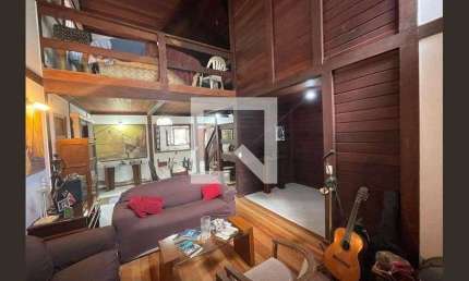 Casa para Aluguel - Freguesia , 4 Quartos,  245 m² - Rio de Janeiro
