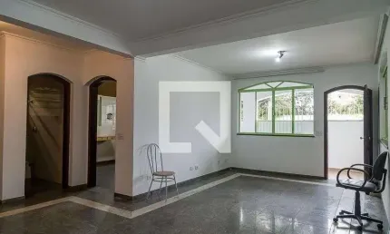 Casa para Aluguel - Jabaquara, 3 Quartos,  230 m² - São Paulo