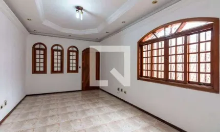 Casa para Aluguel - Itaquera, 3 Quartos,  328 m² - São Paulo