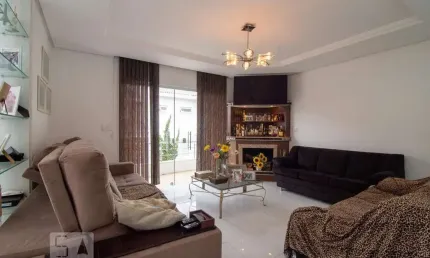 Casa / Sobrado em Condomínio para Aluguel - Sarandi, 3 Quartos,  240 m² - Porto Alegre