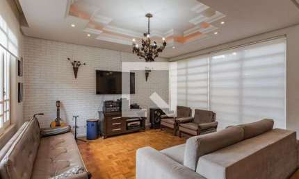 Casa para Aluguel - Três Figueiras, 3 Quartos,  588 m² - Porto Alegre
