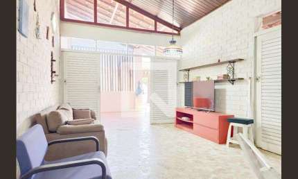 Casa para Aluguel - Piata, 4 Quartos,  250 m² - Salvador