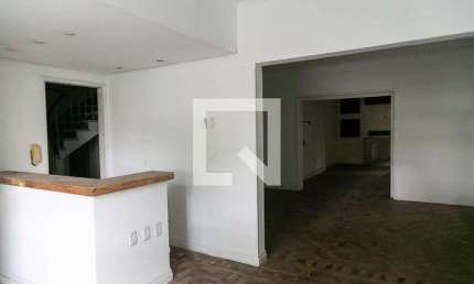 Casa para Aluguel - Petrópolis, 3 Quartos,  250 m² - Porto Alegre