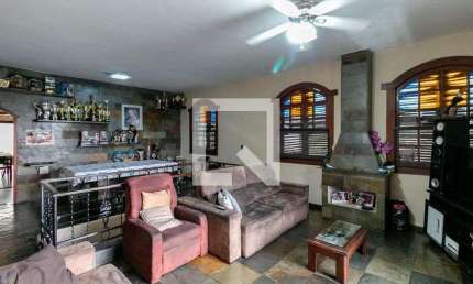 Casa para Aluguel - Alto Caiçaras, 5 Quartos,  233 m² - Belo Horizonte