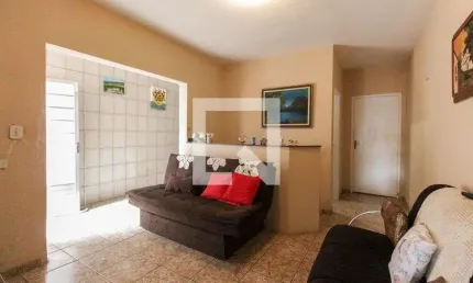 Casa para Aluguel - Itaquera, 4 Quartos,  247 m² - São Paulo