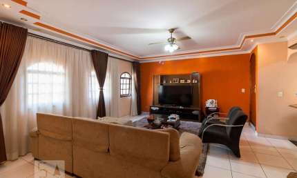 Casa para Aluguel - Vila Augusta, 3 Quartos,  385 m² - Guarulhos