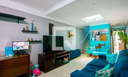 Casa para Aluguel - Vila Cecília Maria, 3 Quartos,  150 m² - Santo André