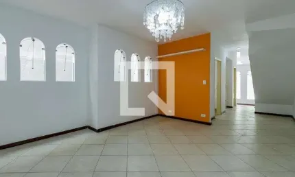 Casa para Aluguel - Campo Belo, 3 Quartos,  200 m² - São Paulo
