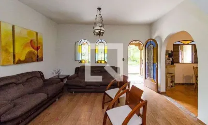 Casa para Aluguel - Dom Bosco, 3 Quartos,  220 m² - Belo Horizonte