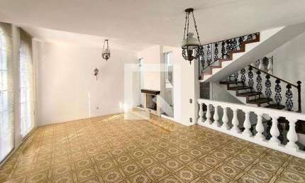 Casa para Aluguel - Retiro , 3 Quartos,  259 m² - Jundiaí