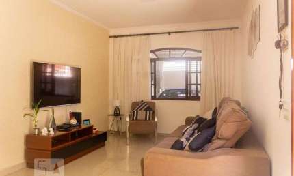 Casa para Aluguel - Jardim Guarapiranga, 3 Quartos,  160 m² - São Paulo