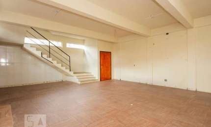 Casa para Aluguel - Passo D&apos;areia, 3 Quartos,  210 m² - Porto Alegre