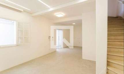 Casa para Aluguel - Vila Olímpia, 4 Quartos,  180 m² - São Paulo