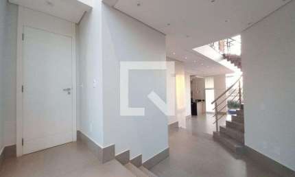 Casa / Sobrado em Condomínio para Aluguel - Swiss Park, 3 Quartos,  390 m² - Campinas
