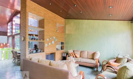 Casa para Aluguel - Itaquera, 7 Quartos,  702 m² - São Paulo