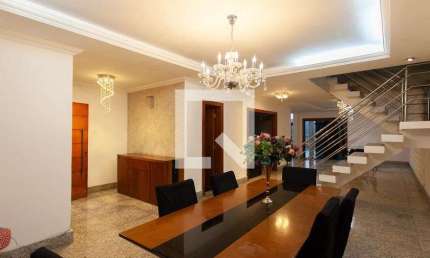Casa para Aluguel - Trevo, 6 Quartos,  750 m² - Belo Horizonte