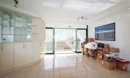 Apartamento para Aluguel - Moema, 4 Quartos,  122 m² - São Paulo