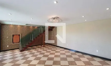 Casa para Aluguel - Braúnas, 4 Quartos,  325 m² - Belo Horizonte