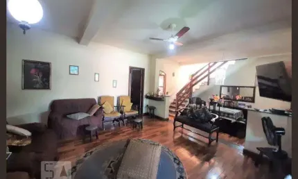 Casa para Aluguel - Braúnas, 5 Quartos,  750 m² - Belo Horizonte