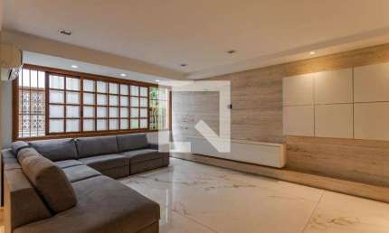 Casa / Sobrado em Condomínio para Aluguel - Três Figueiras, 3 Quartos,  271 m² - Porto Alegre