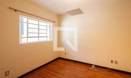 Casa para Aluguel - Pinheiros, 4 Quartos,  200 m² - São Paulo