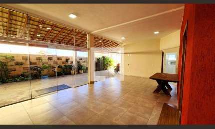 Casa para Aluguel - Jardim Samambaia, 4 Quartos,  305 m² - Jundiaí