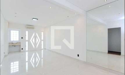 Casa para Aluguel - Vila Galvão, 3 Quartos,  330 m² - Guarulhos