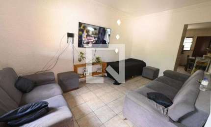 Casa para Aluguel - Bairro Ildan, 3 Quartos,  300 m² - Aparecida de Goiânia